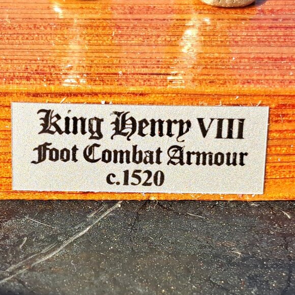 King Henry VIII Pewter Statue Combat Armor - Picture 8 of 10
